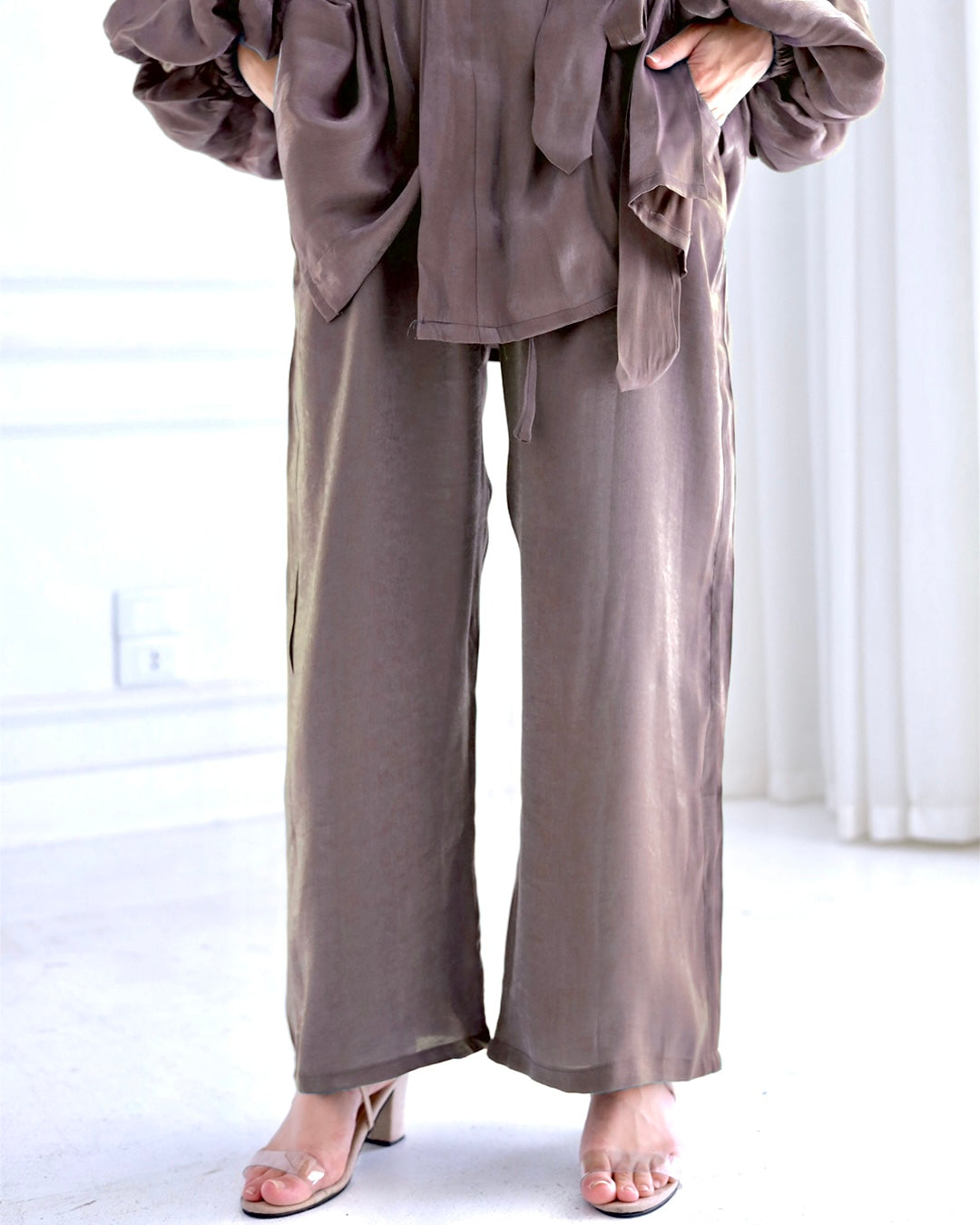 New Aurora in gold brown