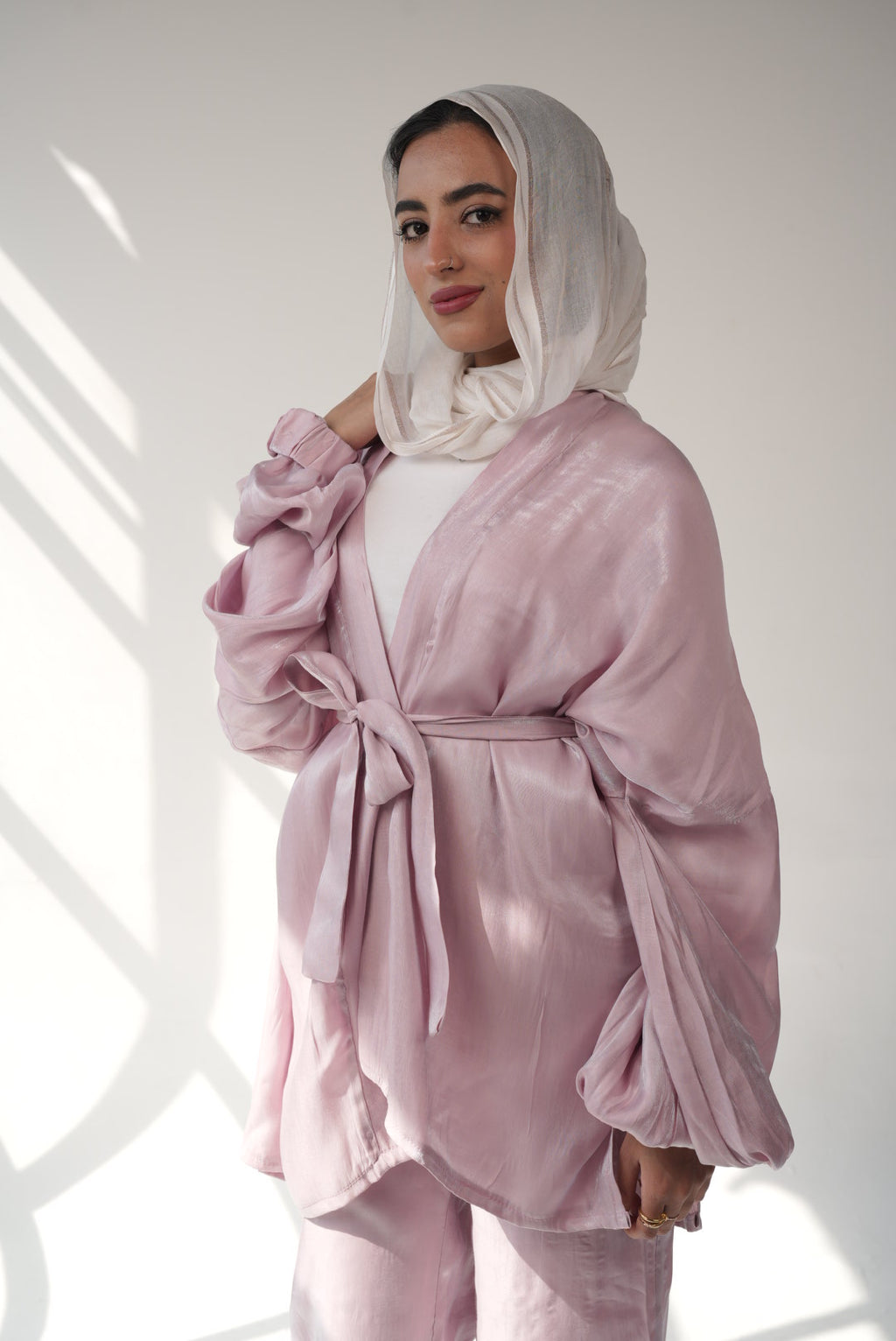 Aurora in rose