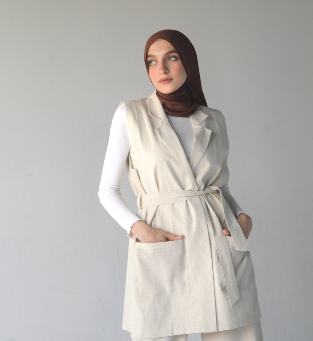 Cut linen blazer