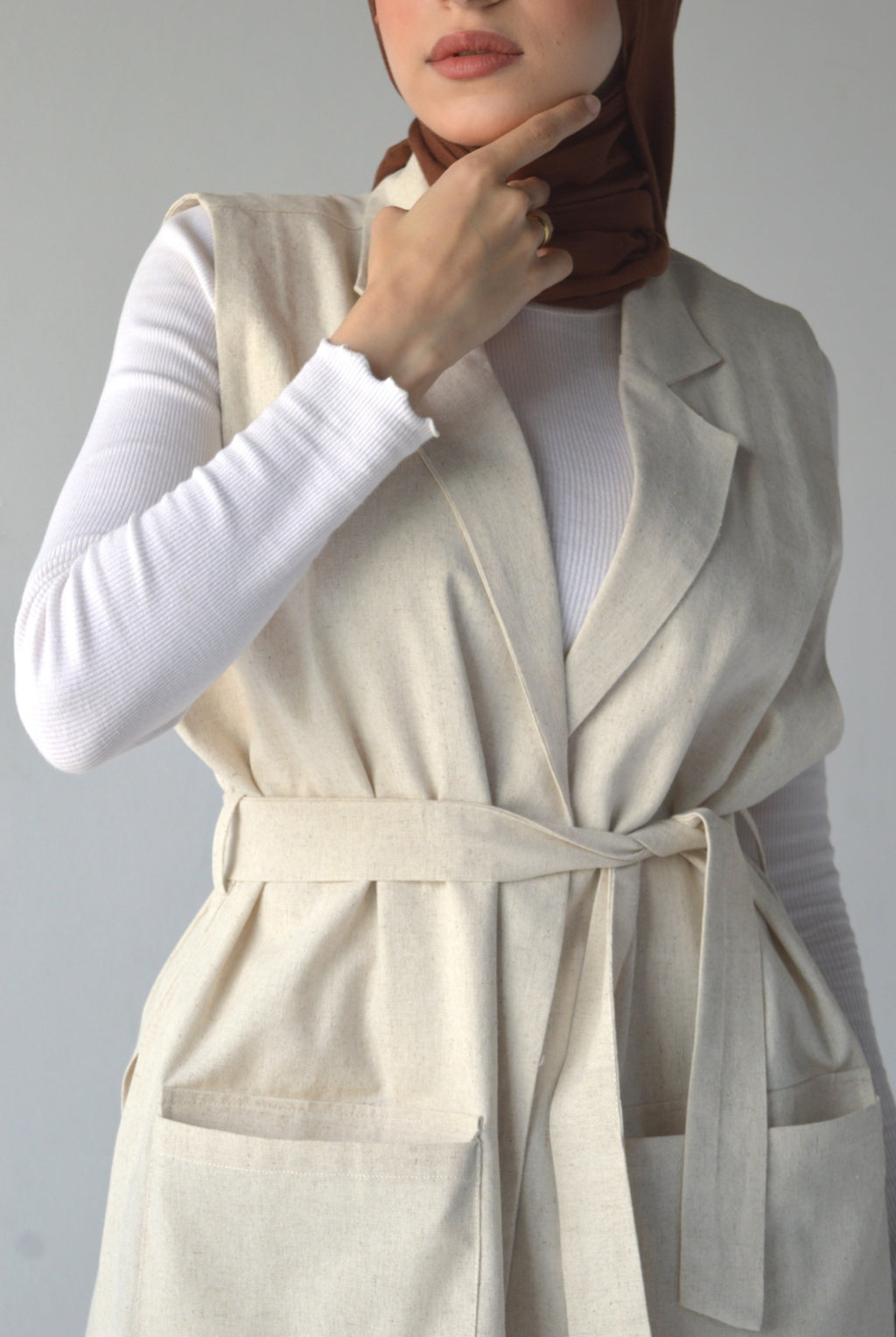 Cut linen blazer